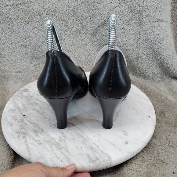 Sofft Shoes Womens Size 7.5 Black Leather Euro Soft Heels *Read* - Picture 6 of 13